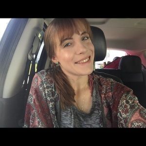 Meet your Posher, Nicole